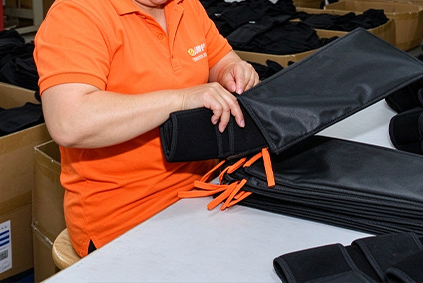 Packaging of sports braces for bulk orders